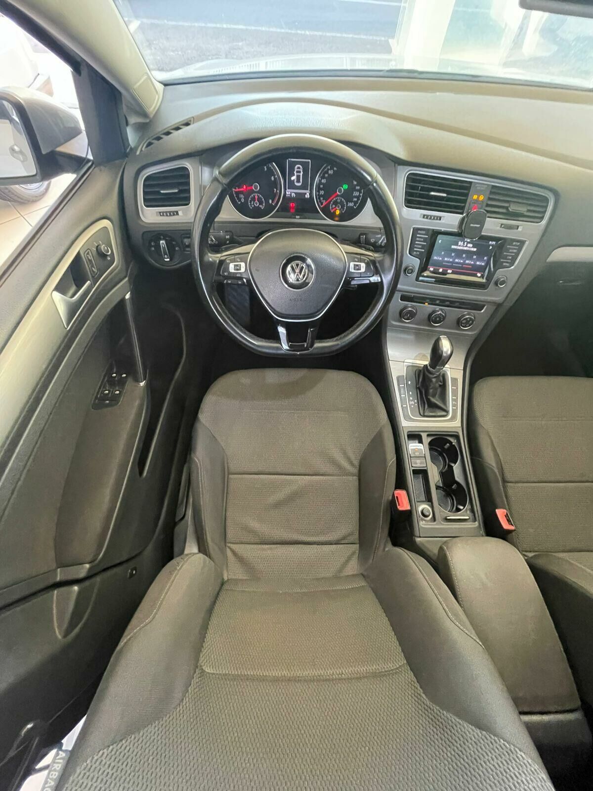 Imagem do veículo  VOLKSWAGEM GOLF COMFORTLINE TSI